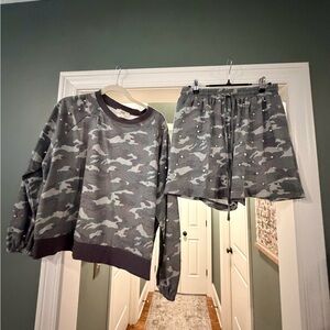 Women's Gray Camouflage Set